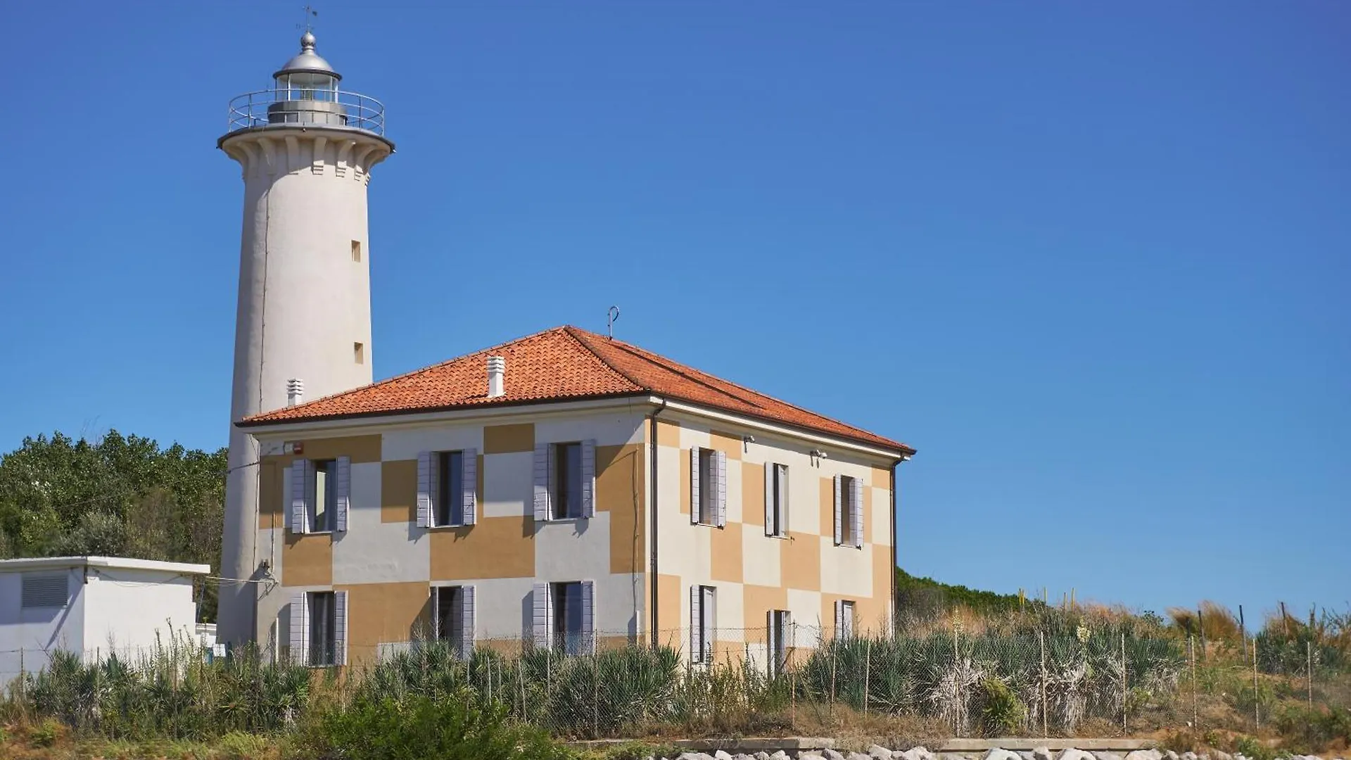 Villa With Private Garden In Bibione - Beahost 0*,