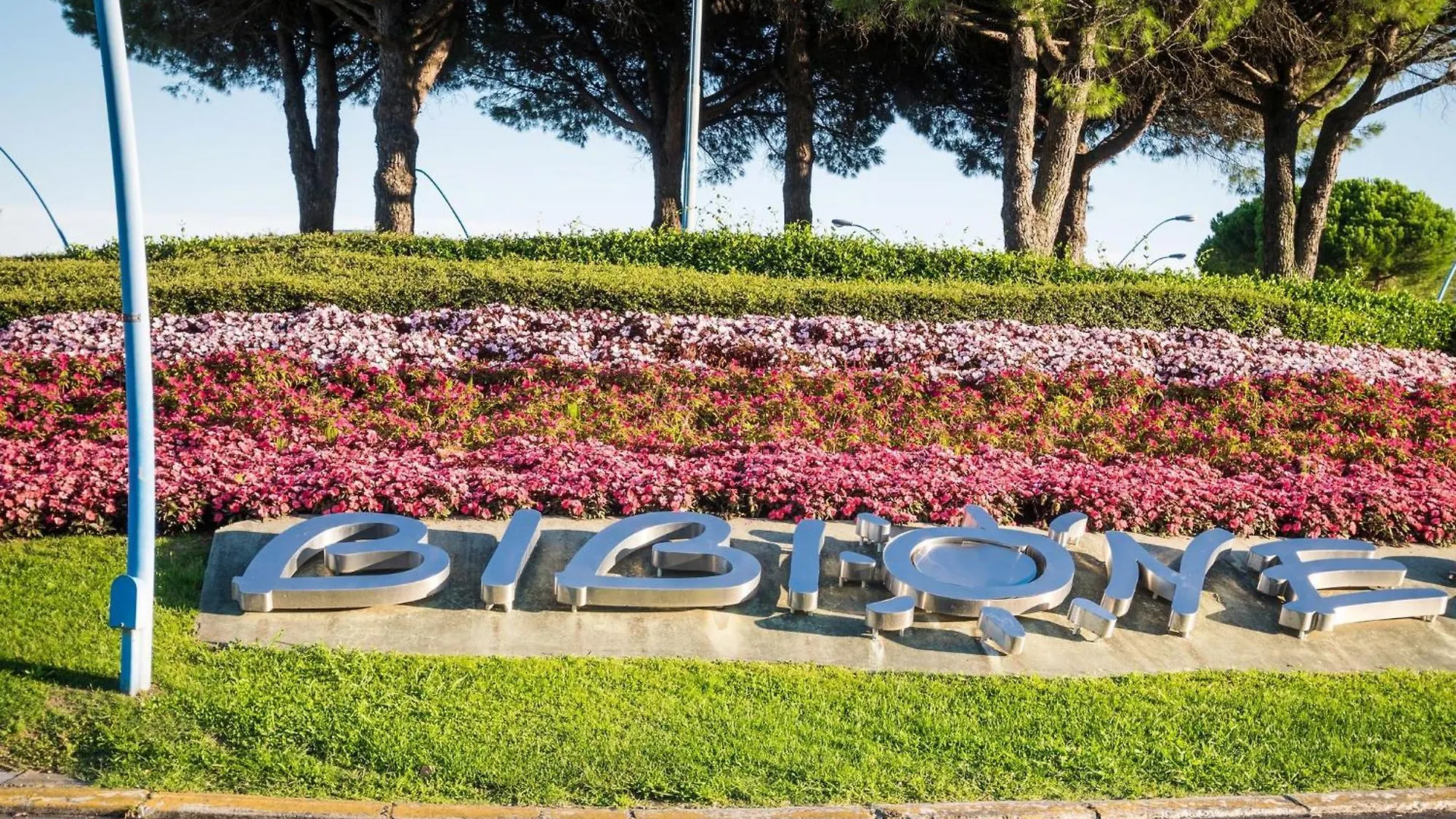Villa With Private Garden In Bibione - Beahost Apartment